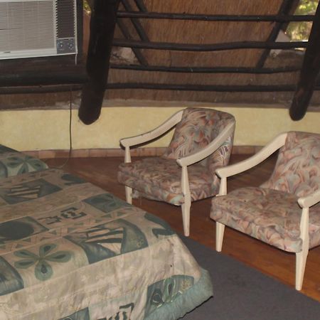 Mosi-Ua-Tunya Lodge Victoriafälle Exterior foto