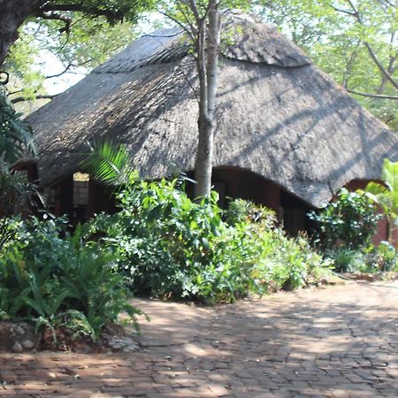 Mosi-Ua-Tunya Lodge Victoriafälle Exterior foto
